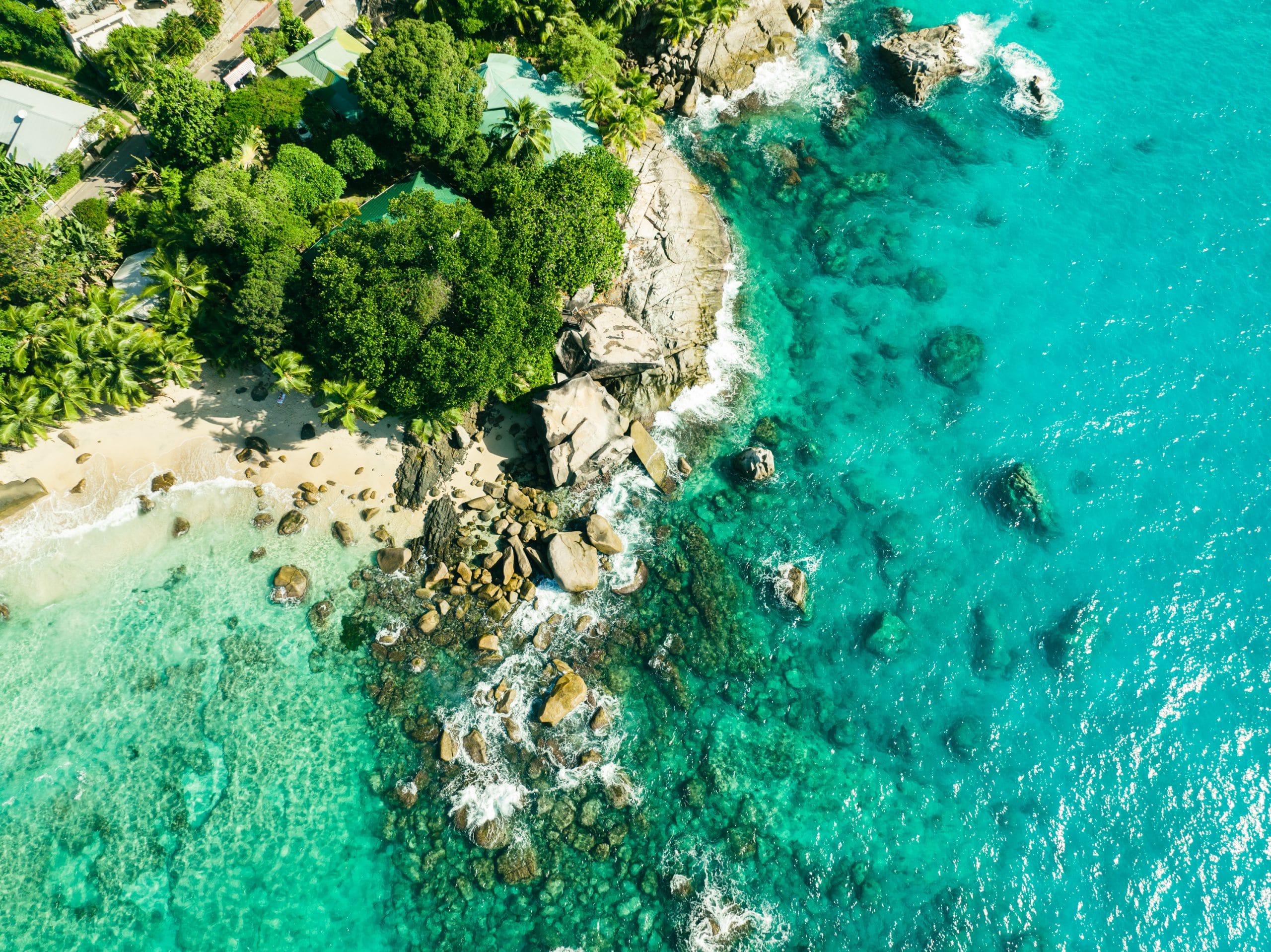 Blick von oben auf die Seychellen