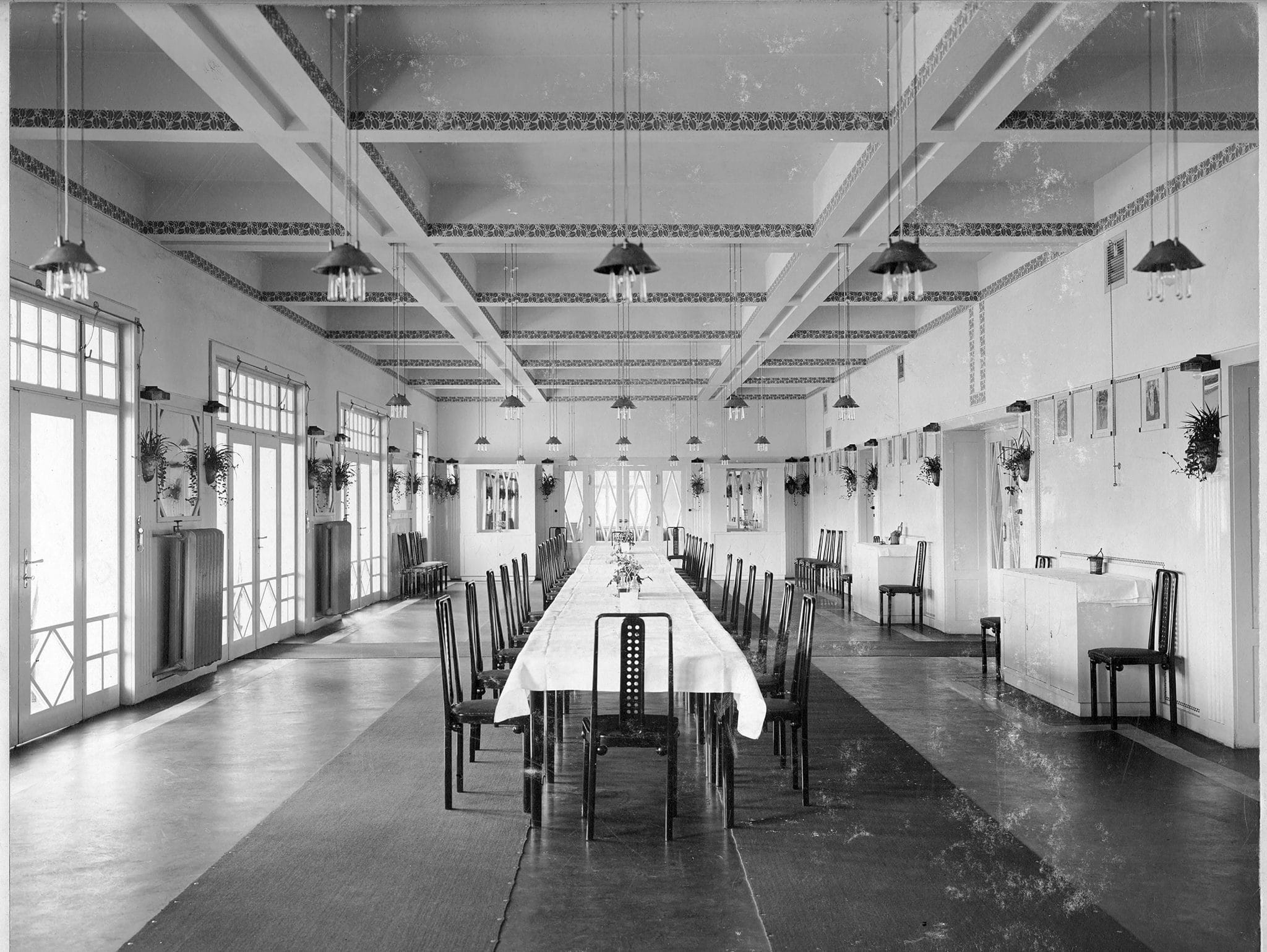 Josef Hoffmann, Speisesaal des Sanatoriums Westend, Purkersdorf, 1905 © MAK