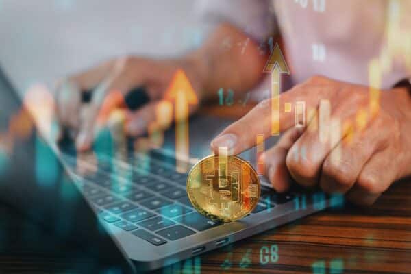 Businessman,Exploring,Bitcoin,Investment,Opportunities,To,Generate,Passive,Income,Through