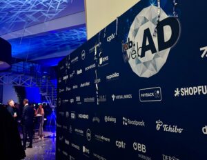iad webAD iad webAD
